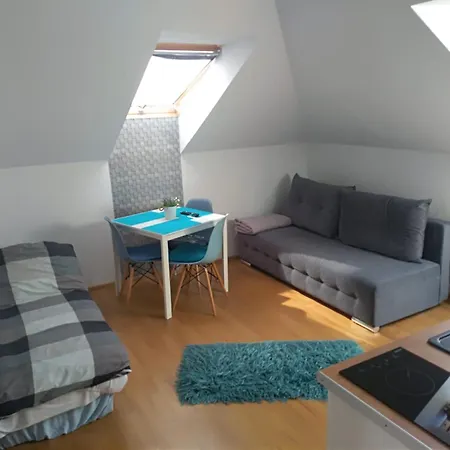 Minuta Do Morza Apartman Rewal